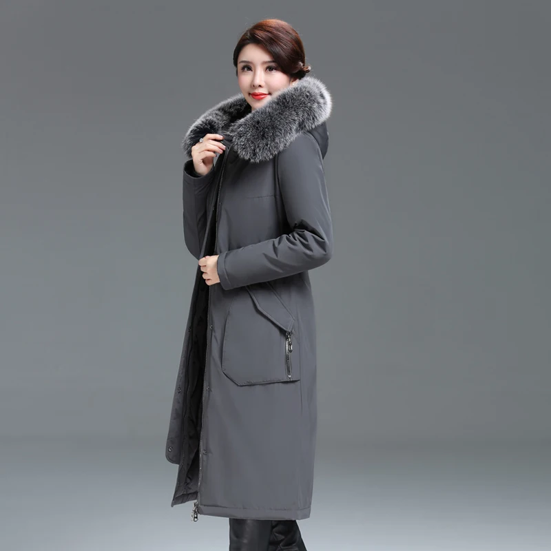 Shengyu Boya Middle-Aged and Elderly Mothers Over-The-Knee Long down Jacket Women's Fox Fur Collar New Style - Image 2